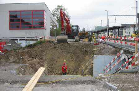 Rampenzugang SOB, 8807 Freienbach, Grundlagenbeschaffung, Feldaufnahmen, Vor- und Auflageprojekt und Kostenvoranschlag,Statische Berechnungen Rampe/Treppe und Unterführung, Koordination Leitungsprojekte der Werke, Devisierung, Ausschreibung und OffertvergleichAusführungsprojekt, örtliche Bauleitung, Ausmass und Abrechnung