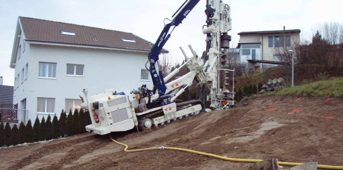 3 EFH Säntisstrasse, Bergdietikon, Projekt und Bauleitung Hangsicherung mit gebohrter Rühlwand und Ankern