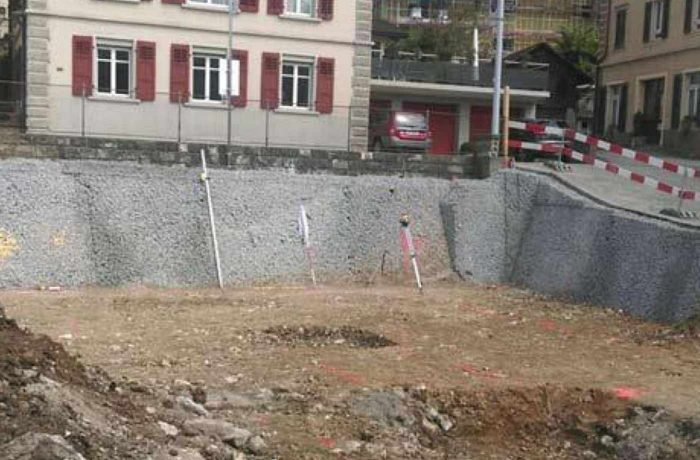Neubau MFH Rickenbachstrasse 46
6430 Schwyz, Projekt und Baukontrolle Tragstruktur in Massivbauweise., Projekt und Fachbauleitung für Baugrube, Baugrubensicherung und Fundation.