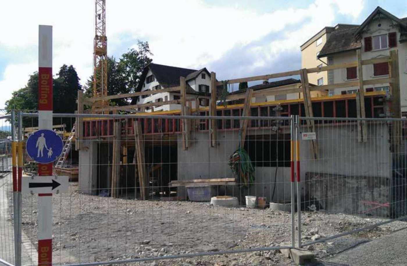 Neubau MFH Rickenbachstrasse 46
6430 Schwyz, Projekt und Baukontrolle Tragstruktur in Massivbauweise., Projekt und Fachbauleitung für Baugrube, Baugrubensicherung und Fundation.