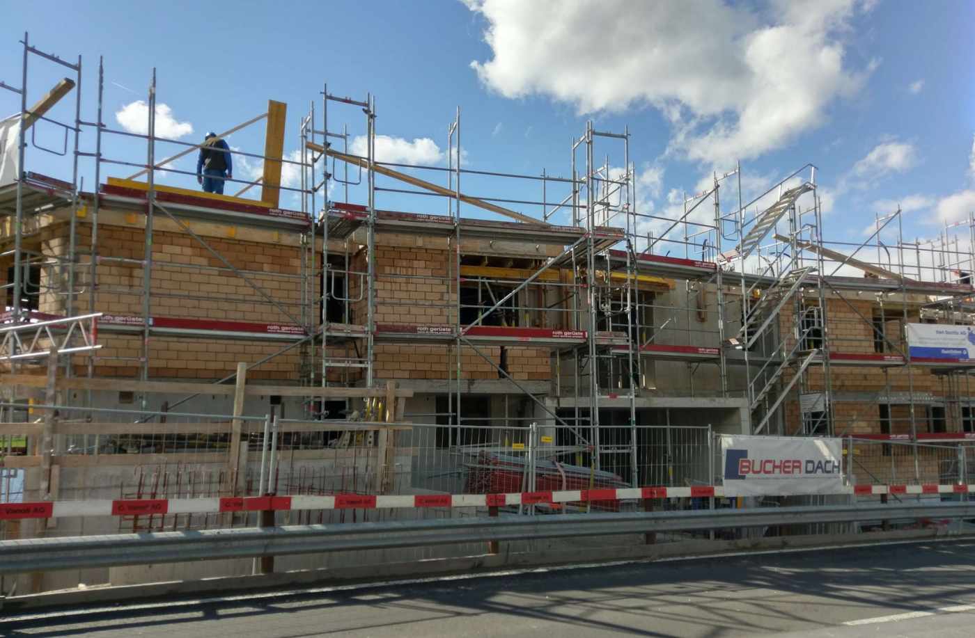 Neubau MFH Grepperstrasse 22,
6403 Küssnacht, Projekt und Baukontrolle Tragstruktur in Massivbauweise, Projekt und Baukontrolle Schutzraum, Projekt und Baukontrolle Stützmauer Garnhänkiweg
