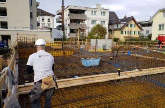 Neubau MFH Schulweg, Siebnen, Projekt und Baukontrolle Tragstruktur in Massivbauweise Projekt und Baukontrolle Baugrubensicherung, Unterfangung