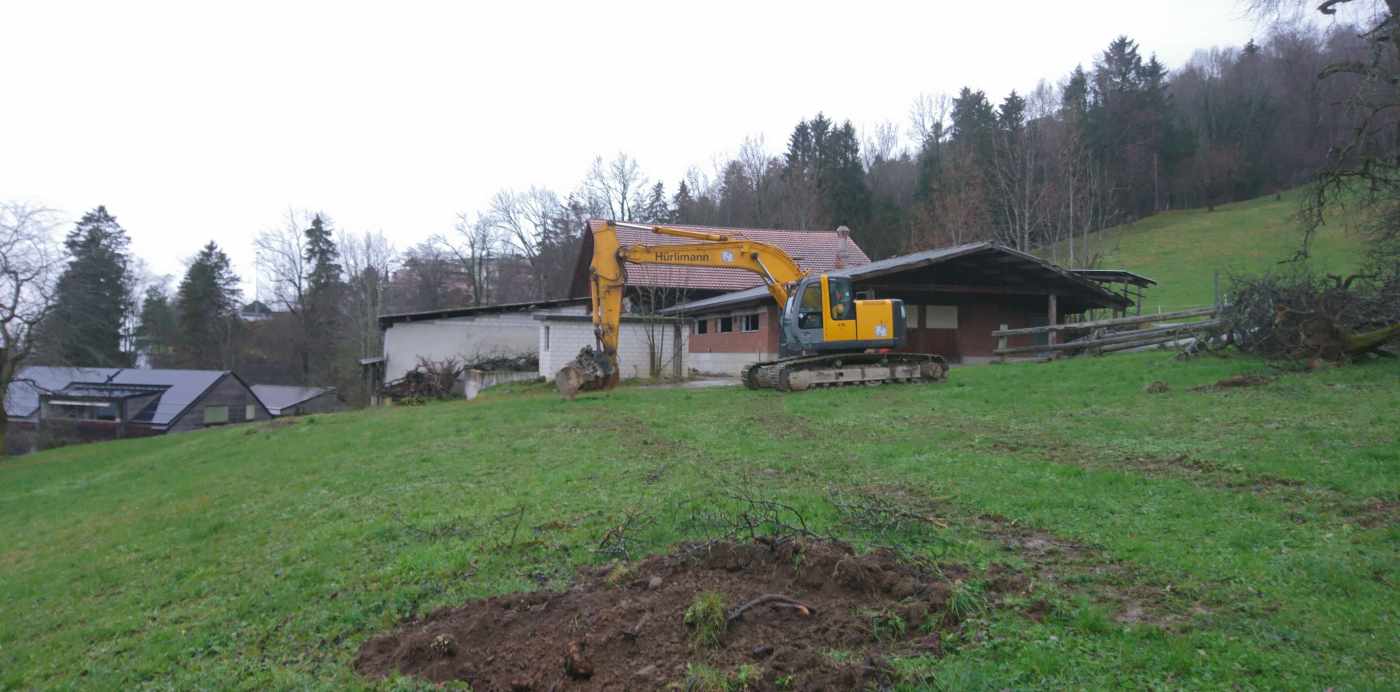 Überbauung Grossmatt, Walchwil, Riss- Zustandsprotokolle, Erschütterungsmessungen, Kubaturenberechnungen, Erstellung und Unterhalt Baufixpunktnetz, Baugrubenüberwachung, Piezometermessungen, Inklinometermessungen, Datenaufbereitungen Unternehmer