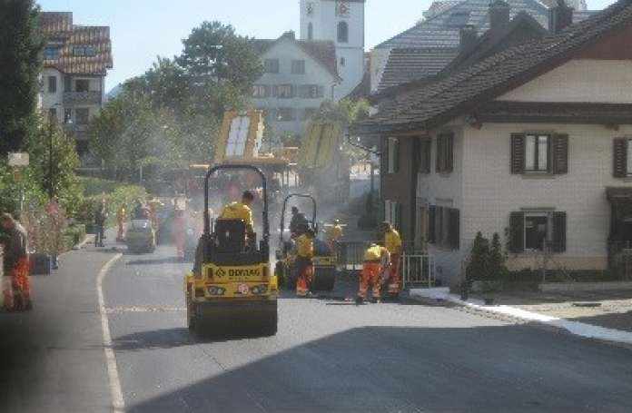 Belagssanierung
Kirchstrasse, Freienbach, Umfassende Grundlagenbeschaffung, Devisierung, Ausschreibung, Ausführungsprojekt, Örtliche Bauleitung, Ausmass und Abrechnung