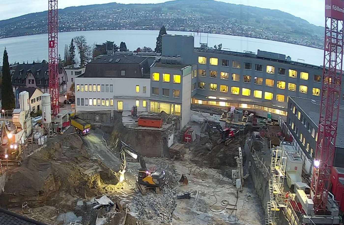 See-Spital Neo, Horgen, Grundlagenerfassung/3D-Modell, Bestandesaufnahmen/Rissprotokolle, Bauvermessung, Erschütterungsmessungen, Geodätische Bauwerksüberwachungen, Geotechnische Baugrubenüberwachung, Baudienstleistungen (3D-Maschinensteuerungen, Datenaufbereitung, Baufixpunkte, usw.)