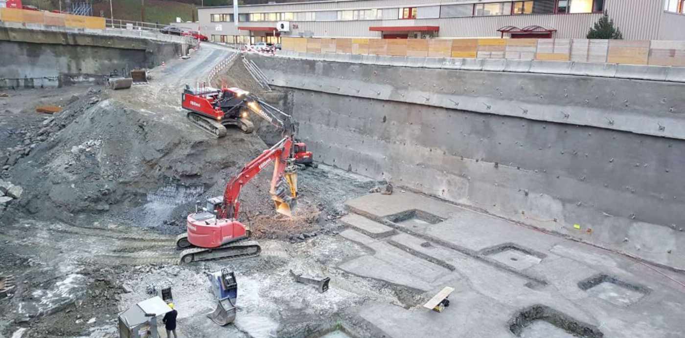 Baugrube ZHAW Neubau RD
Campus Reidbach, Wädenswil, Projekt, Prüfstatik SOB, Ausschreibung und Bauleitung Baugrube