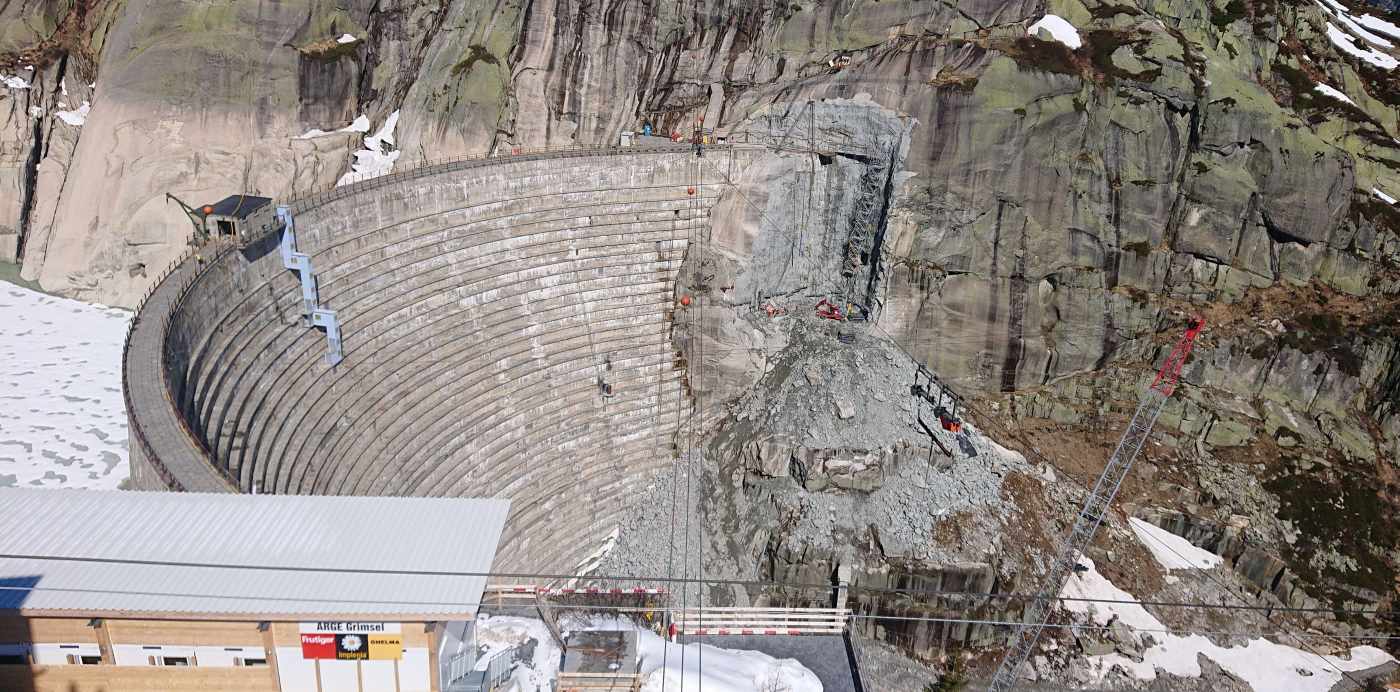 Bogenstaumauer Spitallamm, Grimsel (BE), Bohrlochscanner mit Bohrlochorientierung,,2 Bohrungen à 15m, 20° und 50° von der Vertikalen