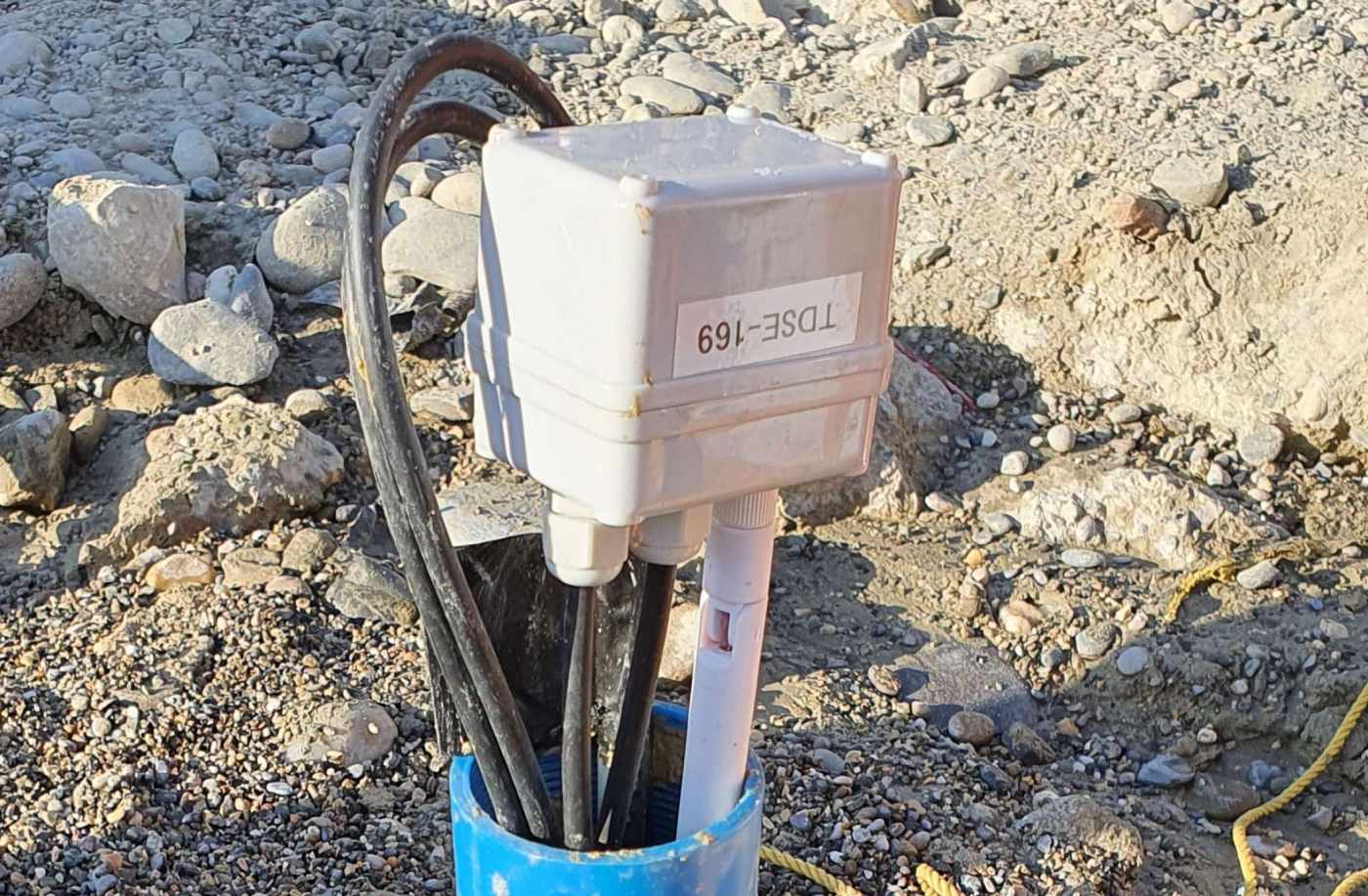 Baustelle Überwachung KEBAG-Enova mit Porenwasserdruckgeber, Zuchwil AG, 8 Pegelsonden,,7 Porenwasserdruckgeber,,8 Datalogger mit System LoRa