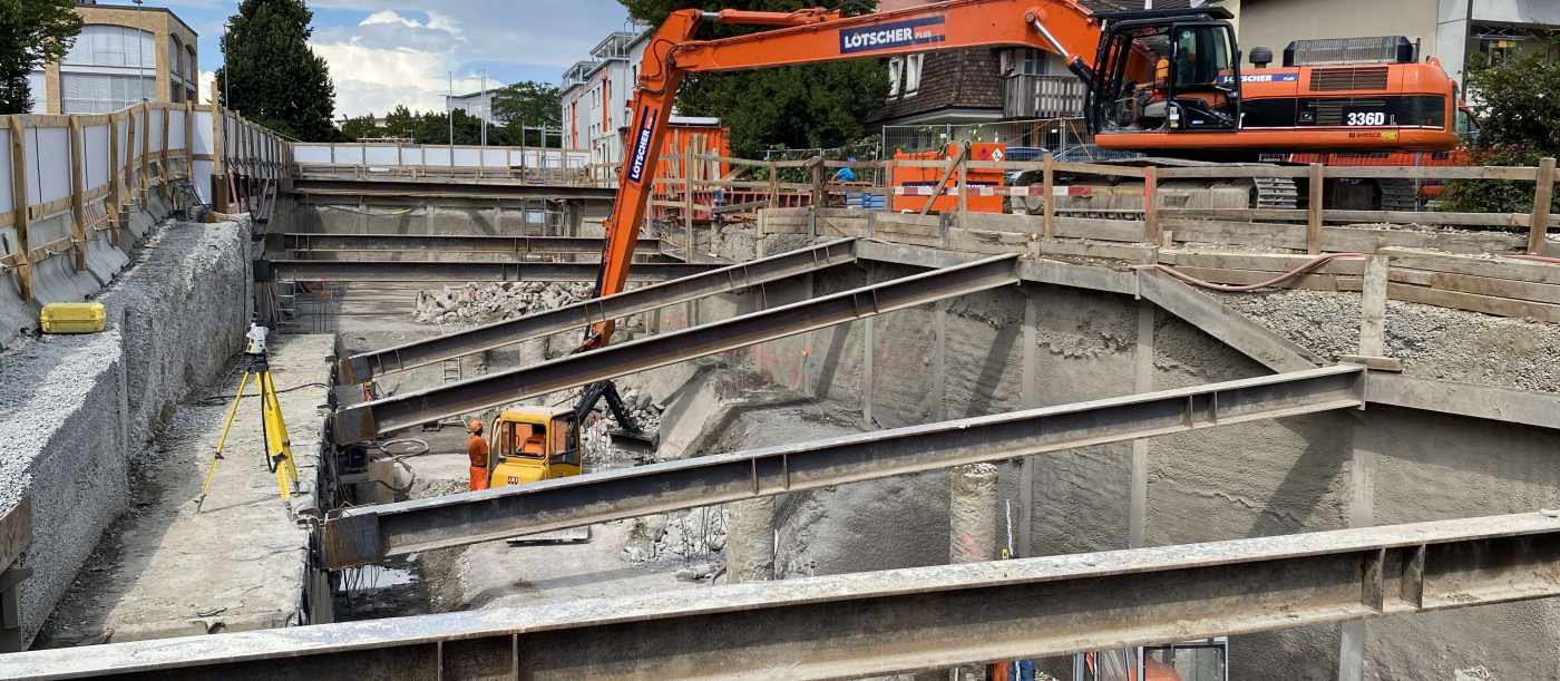 Neubau Zugerstrasse 16&18, Cham, Bestandesaufnahmen/Rissprotokoll, Geodätische Bauwerksüberwachung, Erschütterungsmessungen, Baufixpunktetz, Baubegleitende Vermessung,,