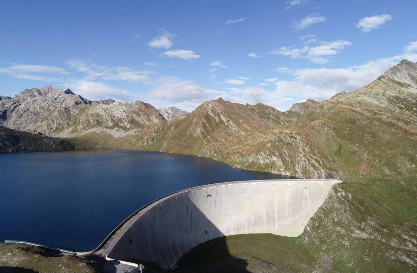 Diga del Naret I/II
Misurazione di controllo della diga, Controllo geodeticodelle due dighe