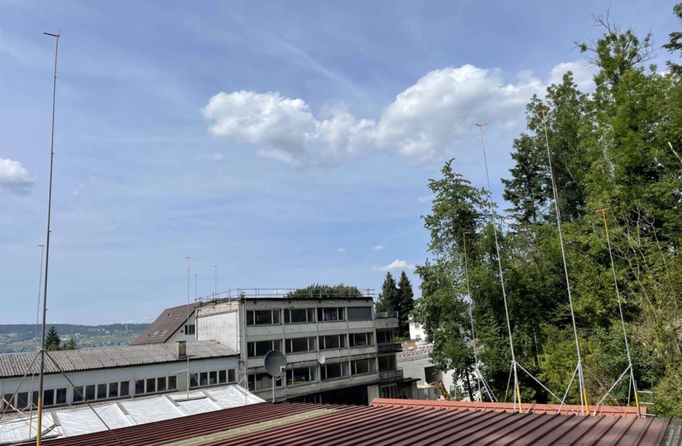 Wohn- und Gewerbehaus, Strandweg 2, 8807 Freienbach, Abstecken und Erstellen Baugepanns mit Dach- und Bodenmontagen