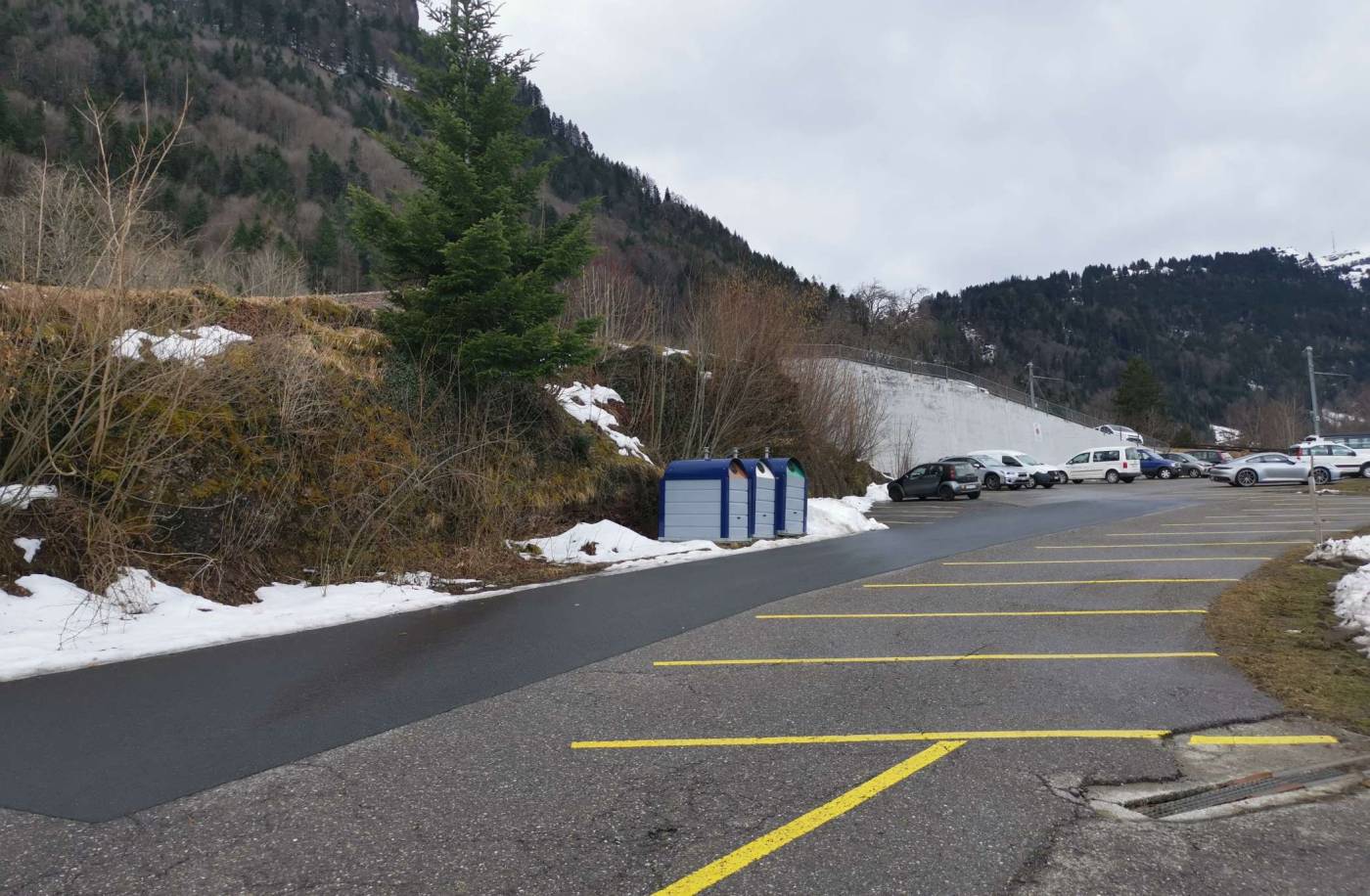 Umgestaltung Parkplatz Luftseilbahn Kräbel, Rigi Scheidegg, Goldau, Grundlagenbeschaffung, Terrainaufnahmen, DGM, Variantenstudium, Kostenschätzung