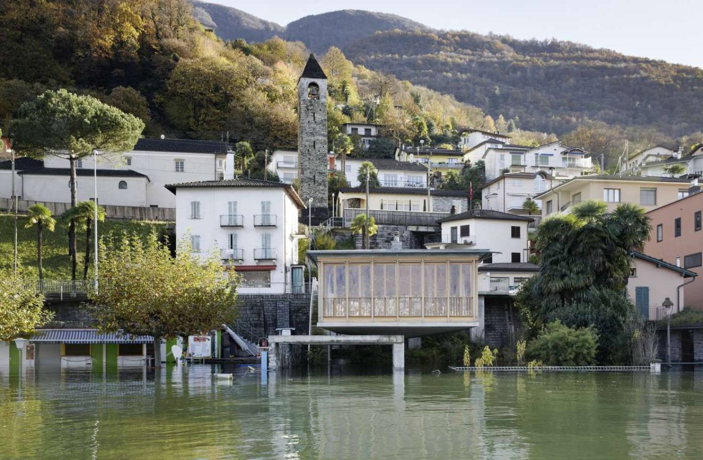 Casa monofamigliare, San Nazzaro, Projektierung, Ausschreibung und Realisierung:, Pfahlfundation, Tragstruktur in Massivbau