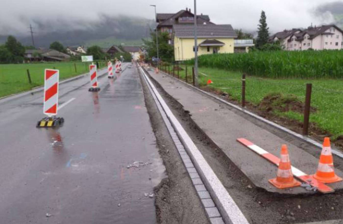 Sanierung Bahnhofstrasse 3. Etappe, Wangen, Bauprojekt, Submissionsverfahren, Ausführungsprojekt, örtliche Bauleitung, Ausmass- und Kostenkontrolle, Inbetriebnahme