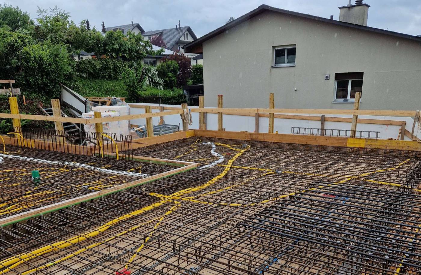 ZFH Weinreben, Hünenberg, Tragwerksplanung mit Abdichtungskonzept, Zeichnen der Schalungs- und Bewehrungspläne, Baukontrollen, Dimensionierung Stützmauern