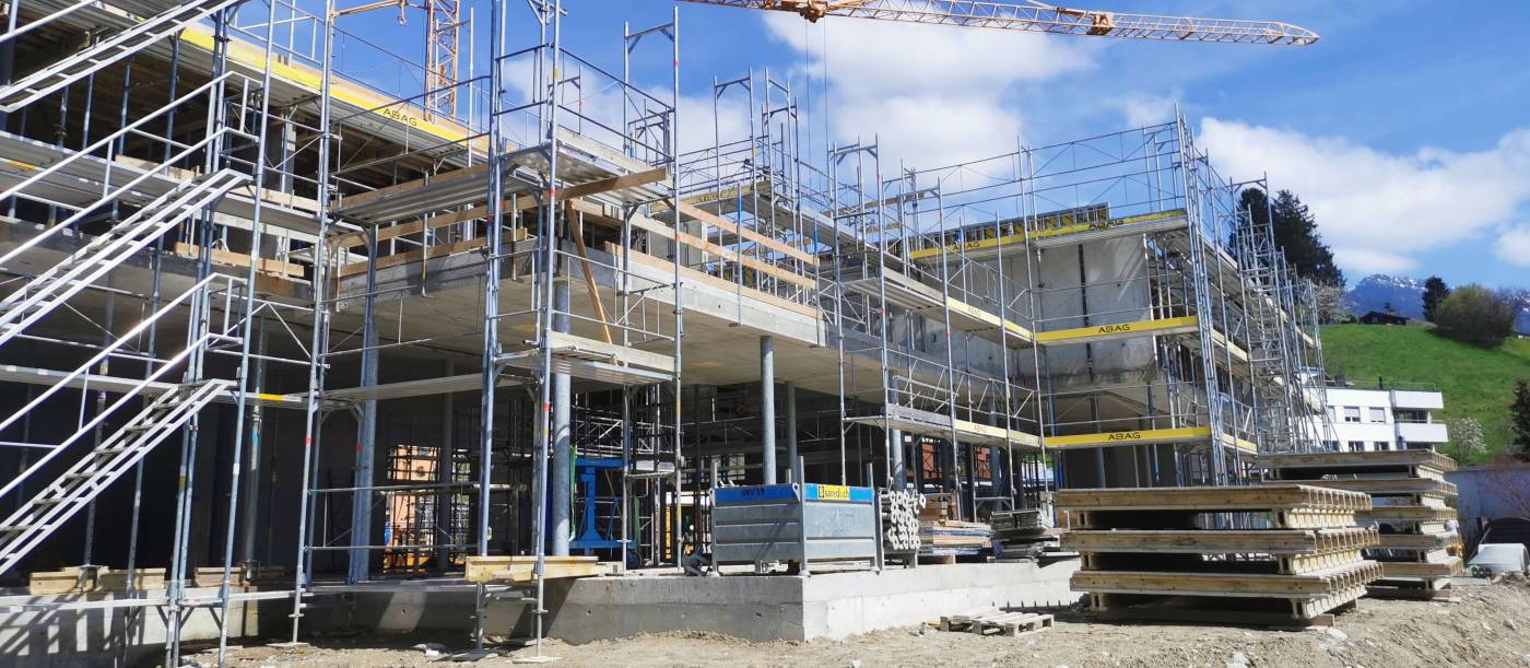 Villa Hertensteinstrasse, Weggis, Tragwerksplanung mit Abdichtungskonzept, Statische Bemessung, Planung Pfahlfundation, Schalung- und Bewehrungspläne, Baukontrollen, Bachrenaturierung, Seeufersicherung