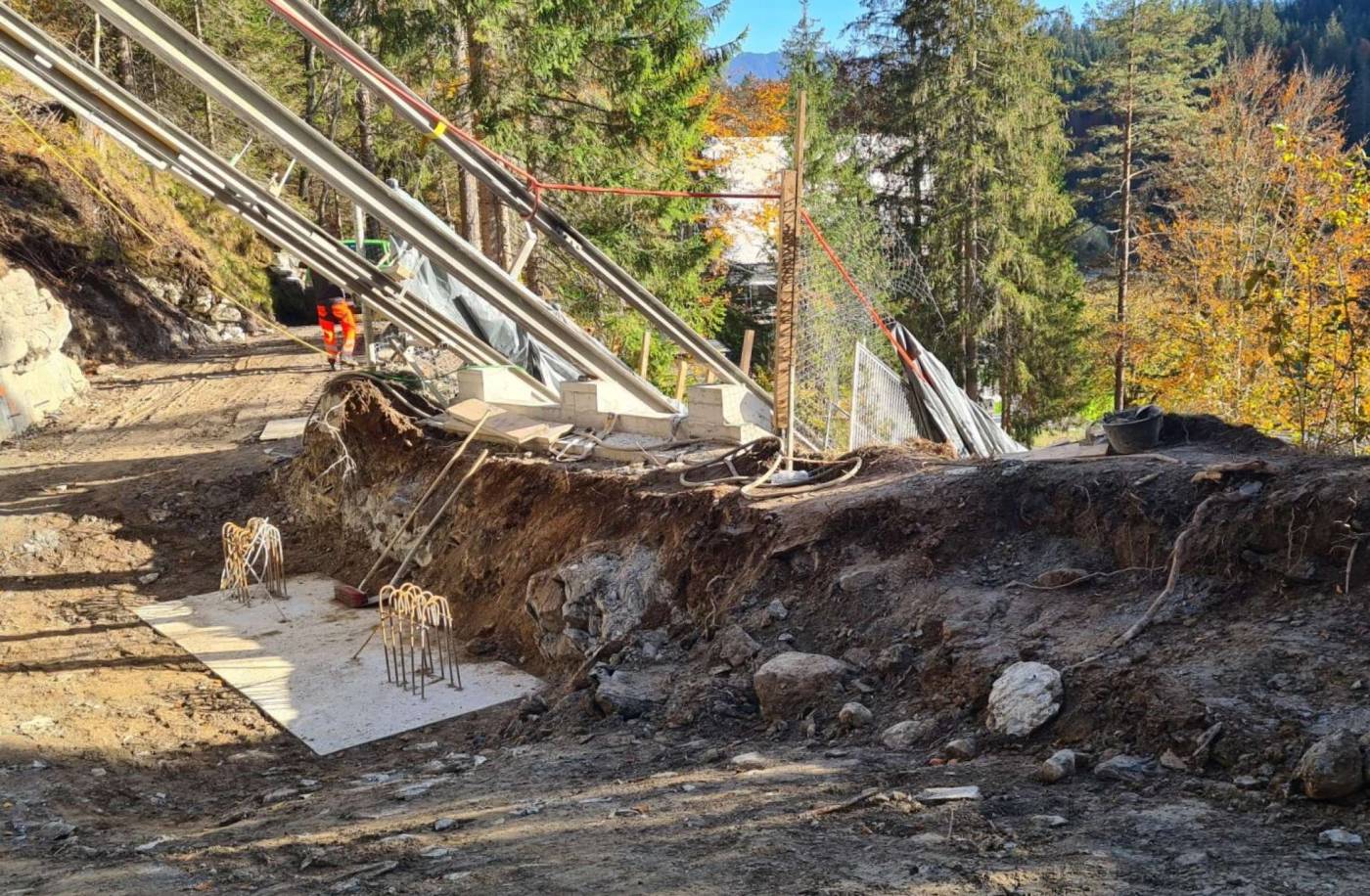 Ertüchtigung Zufahrt Caumasee, Projekt- und Bauleitung Kunstbau