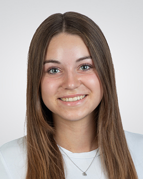 Megan Joyce Altorfer, Auszubildende, Lernende Kauffrau EFZ