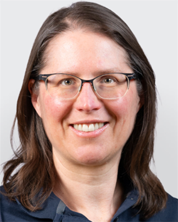 Janet Torluccio, Administration