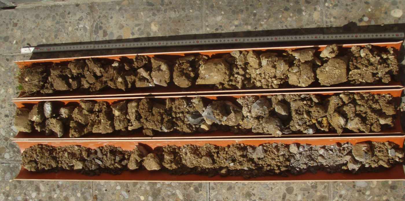 MFH Claridenstrasse,
8802 Kilchberg, 4 Rammsondierungen, 2 Rammkernsondierungen, Beprobung Bodenmaterial, Laboranalysen nach VBBo, geotechnischer Bericht, Bericht vor Bodenverschiebung