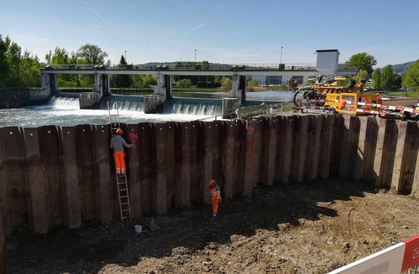 KW Dietikon: Konzessionserneuerung, Erfassung Projektgrundlagen mittels Laserscanning, Baufixpunktenetz, Rissaufnahmen und Erschütterungsmessungen, Geodätische und geotechnische Messungen teilw. automatisch, Absteckungen für Turbinenbau