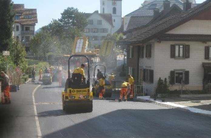 Belagssanierung
Kirchstrasse, Freienbach, Umfassende Grundlagenbeschaffung, Devisierung, Ausschreibung, Ausführungsprojekt, Örtliche Bauleitung, Ausmass und Abrechnung
