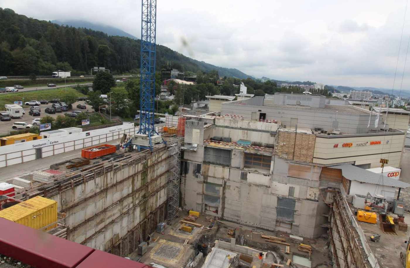 Ersatzbau Bürogebäude Vögele, Technische Bauleitung Rückbau, Baugrube- und Baugrubensicherungsarbeiten, Projekt und Baukontrolle Tragstruktur in Massivbauweise, Projekt und Baukontrolle Stahlbetonarbeiten
