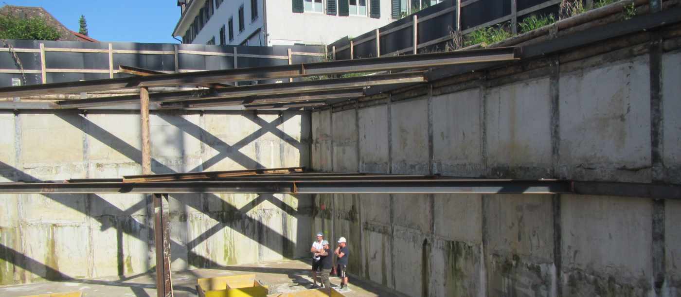 Um- und Neubau 
Areal Kronen, Stäfa, Projekt und Fachbauleitung Baugrube inkl. Sicherungen, Projekt und Baukontrollen Stahlbetonarbeiten Neubau und Treppenhaus Altbau, Projekt und Fachbauleitung Umbauarbeiten und Holzbaustatik