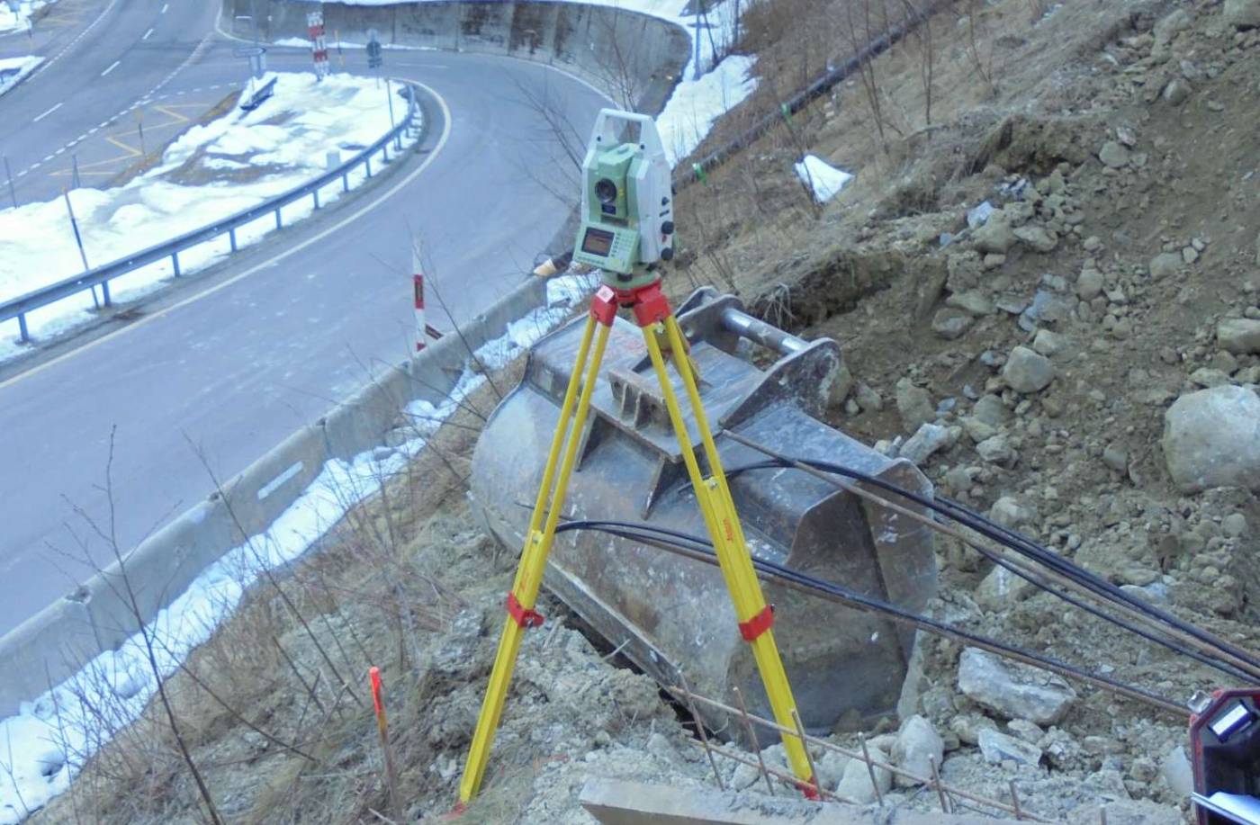 Sisto Crapteig Bauherrenvermessung, Fixpunktnetze, Vortriebskontrollen, Deformationsmessungen, Baufortschrittskontrollen, Setzungsmessungen, Profilkontrollen
