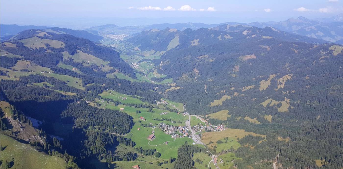 EN Alpthal, Los 6, Erneuerung der Daten der amtlichen Vermessung in der ganzen Gemeinde Alpthal (2288 ha)