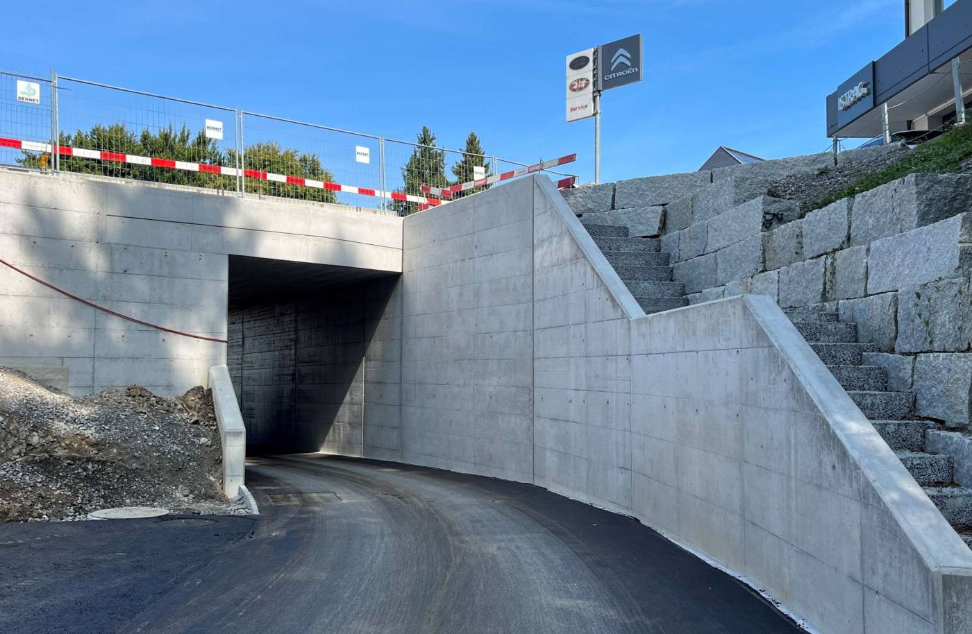 Erneuerung Ortsdurchfahrt Freienbach West, Submissionsprojekt, Statik, Ausführungsprojekt, örtliche Bauleitung Gesamtleitung INGE, Vermessungsaufnahmen Bestand, Baufixpunktnetz