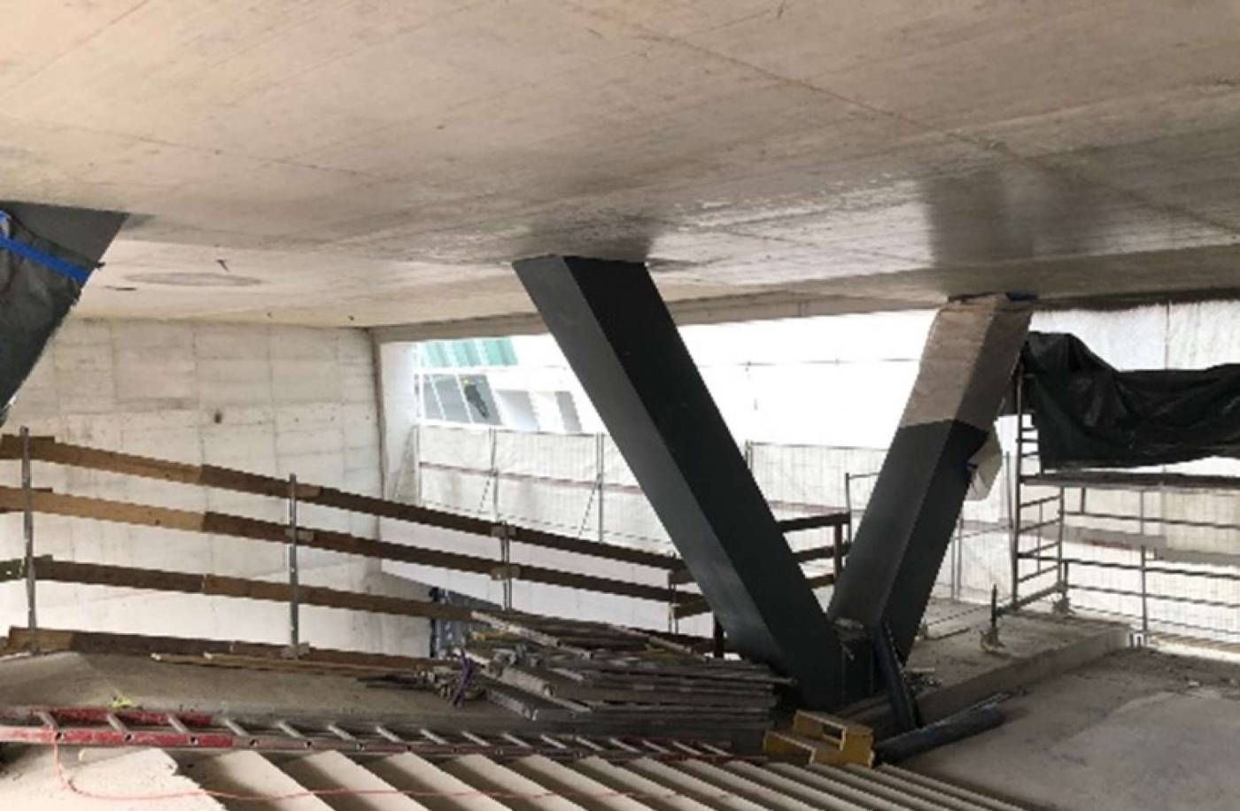 Erweiterung Landflächige Passagierflächen, Flughafen Zürich: Teilprojekt SOMA, Tragwerksplanung und Baustellenbegleitung