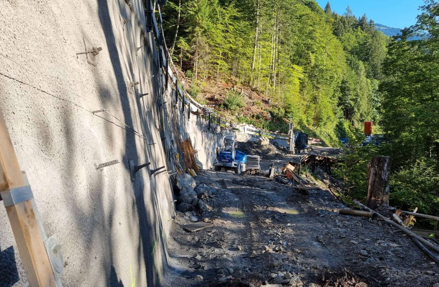 Valzeinastrasse, Boda, Egga, Los2, Baugrubensicherungen, Strassenprojektierung, Projektierung von Stützmauern, Bauphasenplanung, Bauen im Rutschgebiet